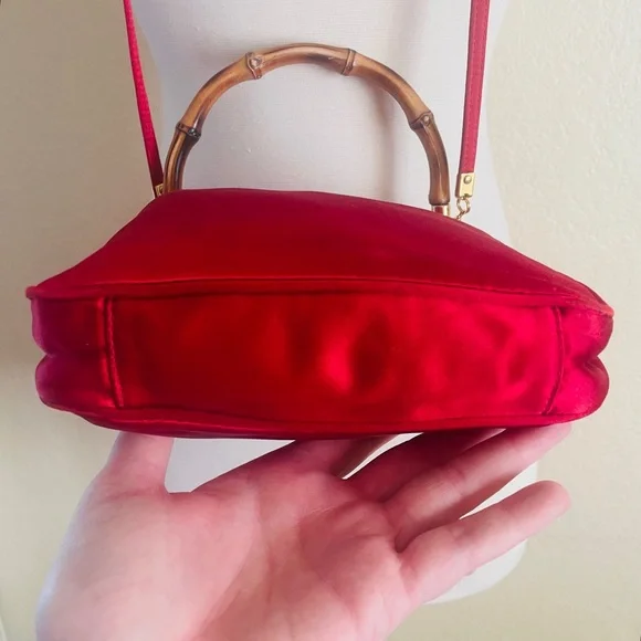 Gucci Red Satin Bamboo Crossbody Bag - Picture 6 of 15